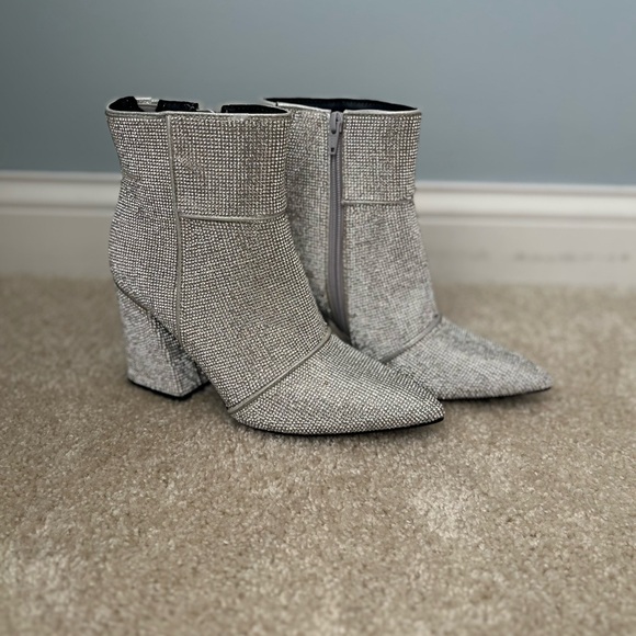 Rhinestone Ankle Boots - size 7 - Picture 1 of 4